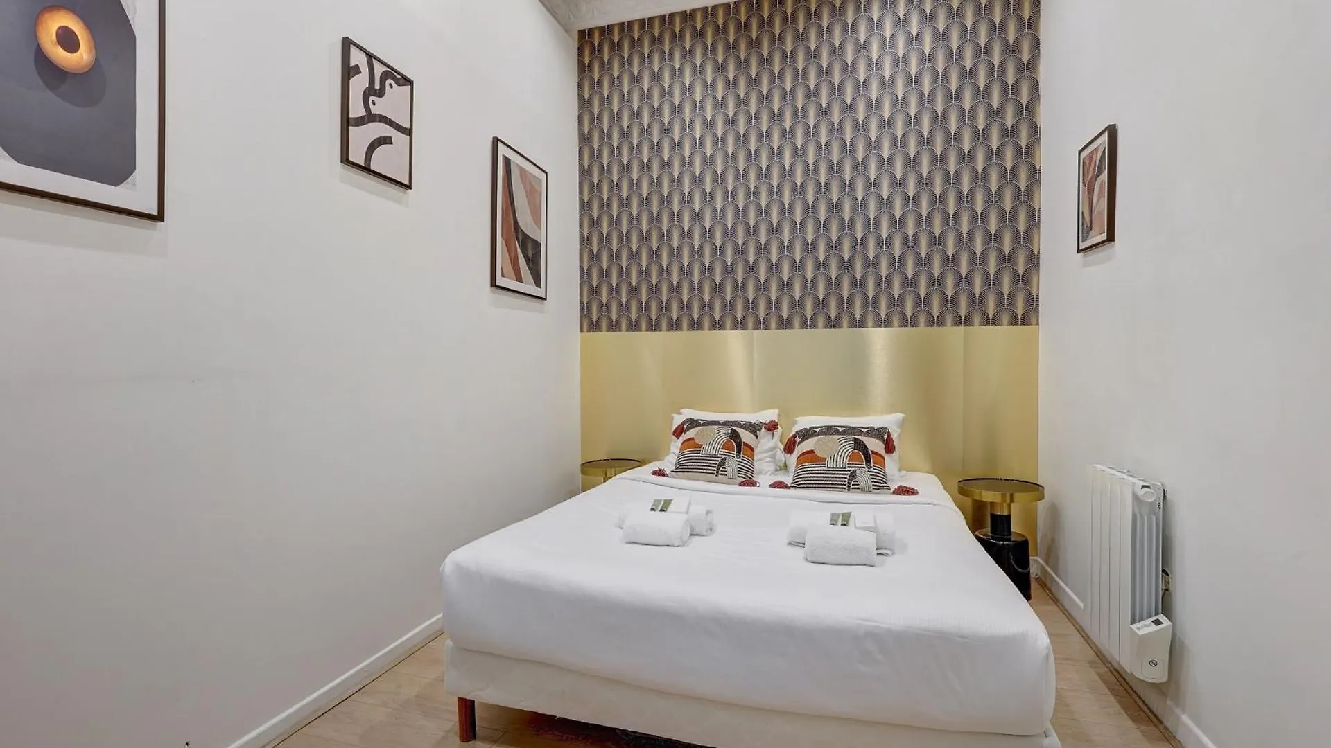 106 - Fabulous Studio In Champs Elysees باريس 0*,  فرنسا
